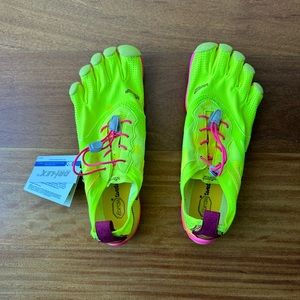 Vibram Five Fingers Bikila EVO, Yellow/Pink, size 40